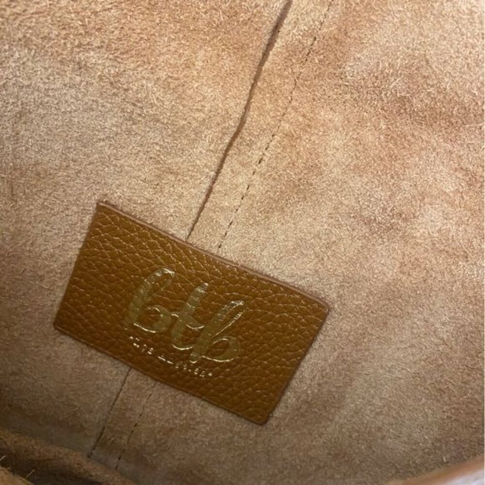 BTB Los Angeles || Kelly Crossbody Bag Soft Leather‎ Unlined Cognac Brown - Picture 5 of 11